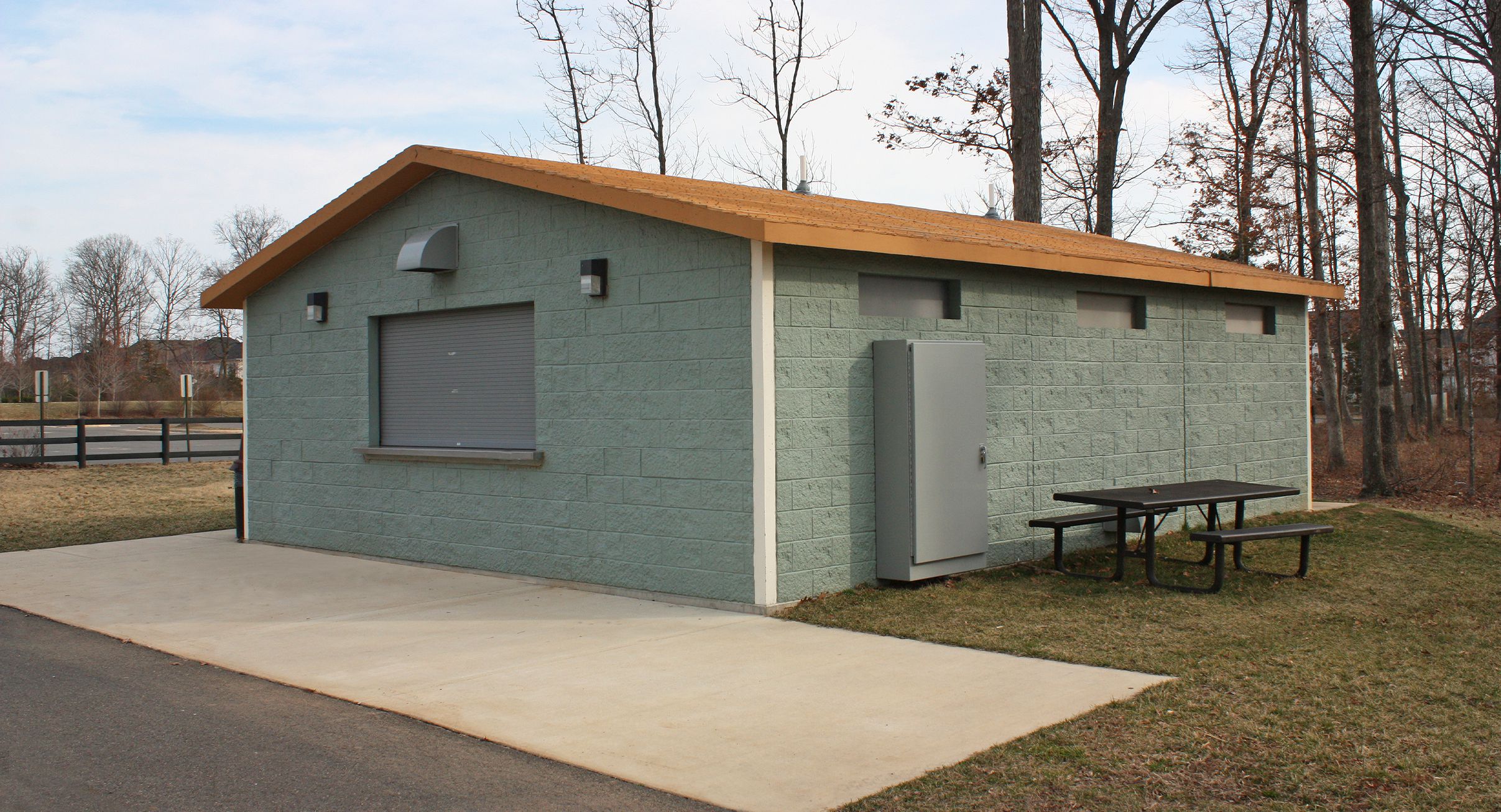 Loudoun Appalachian 24x30 concession stand